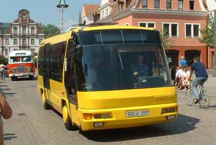 Neoplan N8000 prototype